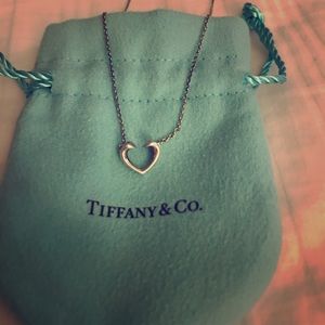 GUC sterling sliver open heart necklace